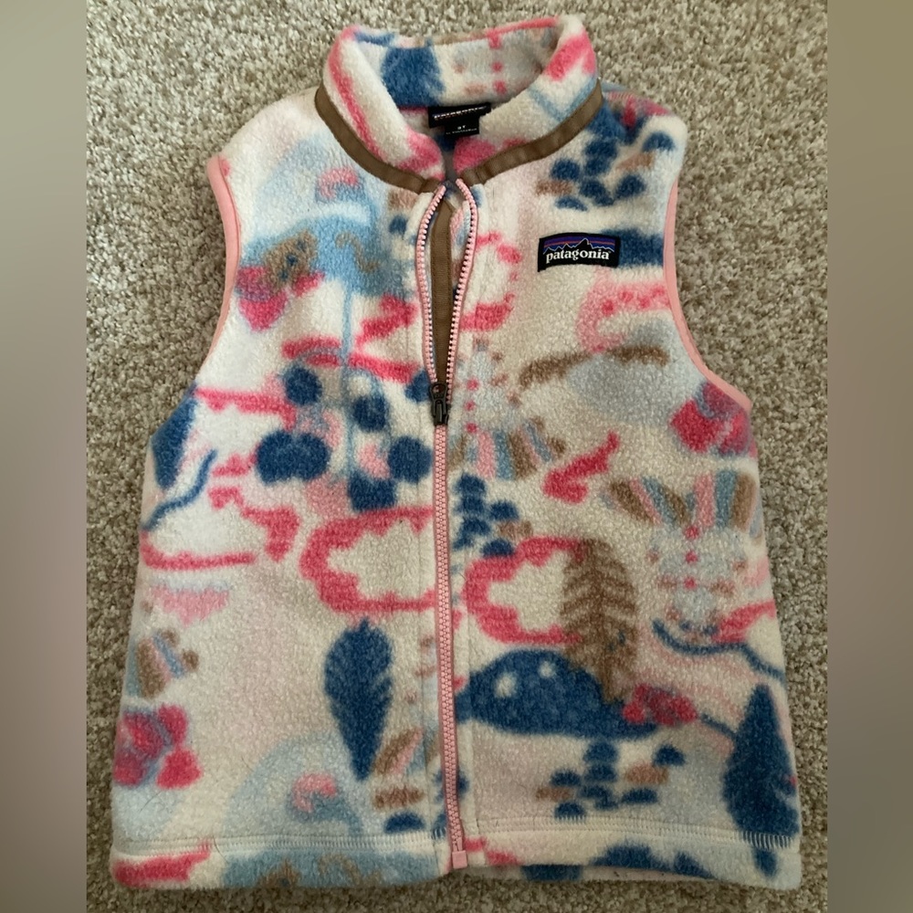 Patagonia girls synchilla fleece vest 3T